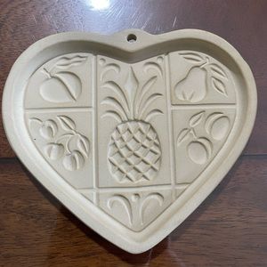 Pampered Chief - Hospitality heart mold
